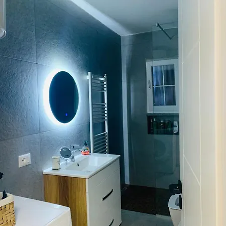 Tirana Apartment Διαμέρισμα *