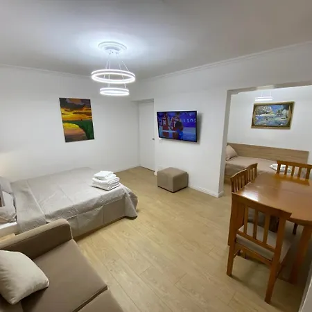 Appartamento Tirana Apartment *